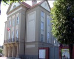No Pelnrušķītes līdz Lukrēcijai Bordžijai