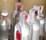 Policija interesējas par saindēšanās ar alkoholu gadījumiem Čehijā