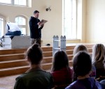Jautājums jauniešiem: sodīt vai attaisnot?