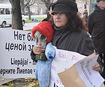 Protestē pret vides piesārņošanu un smakām