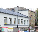 Sadzīvo ar urbja skaņām