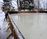 Slidotavu atklās ar hokeja maču