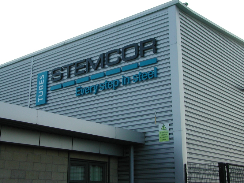 Tērauda tirgotājs “Stemcor” paudis gatavību iesaistīties “Liepājas metalurga” situācijas risināšanā