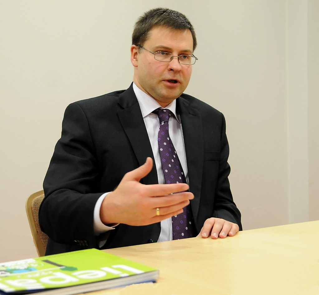 Premjers ar Sesku pirmdien pārrunās situāciju “Liepājas metalurgā”