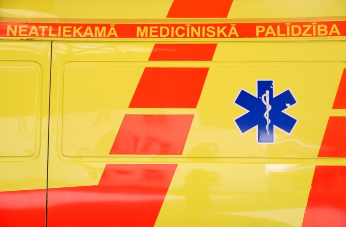 Bērni savainojas, krītot no augstuma