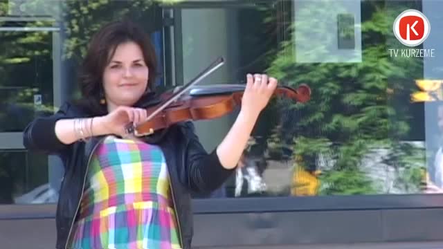 Liepāju sāk pieskandināt ielu muzikanti