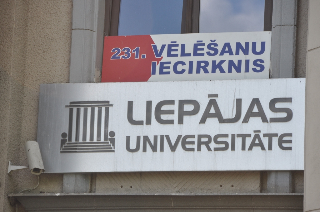 Vakar nobalsojuši 658 vēlētāji