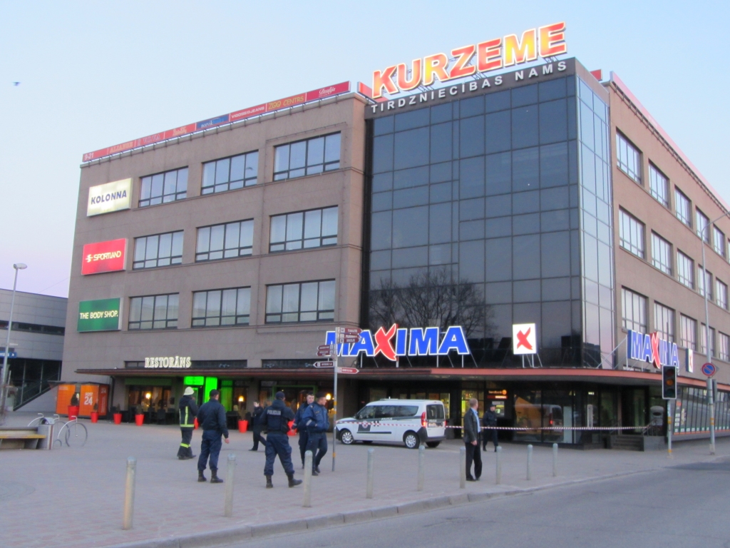 Tirdzniecības namā “Kurzeme” meklē spridzekli