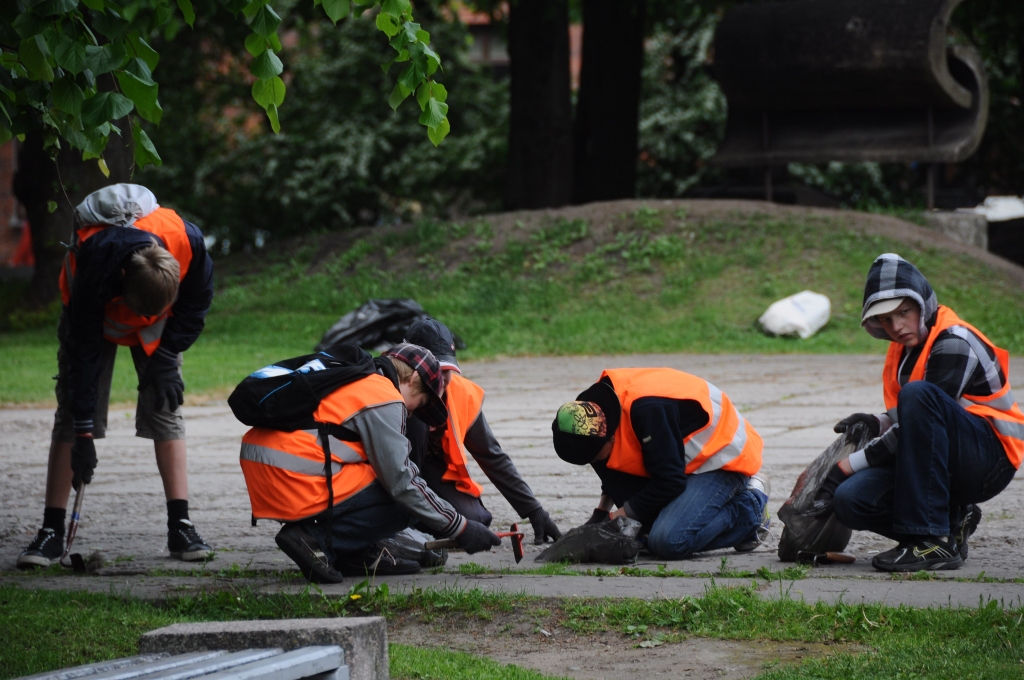 Skolēni nākamnedēļ varēs pieteikties darbam vasarā
