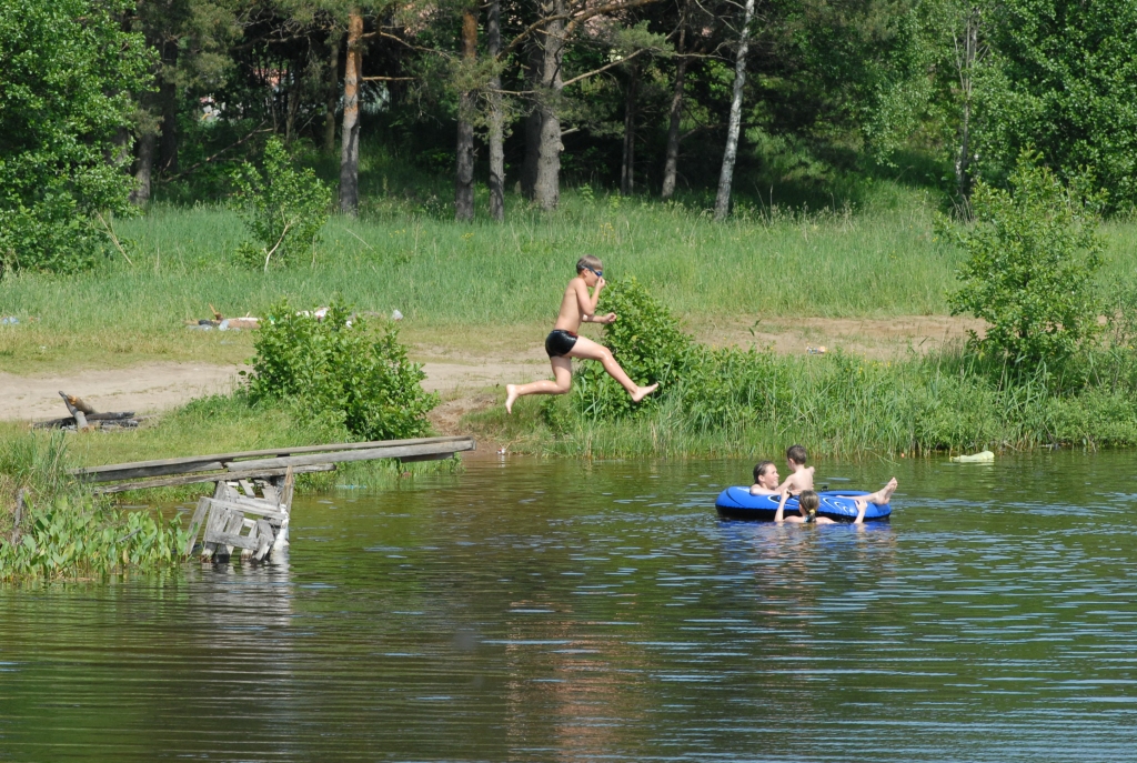 VUGD: Aicinām peldsezonu uzsākt prātīgi