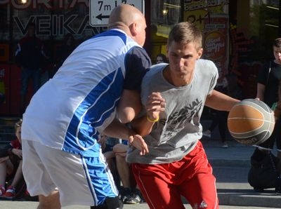 ”Bruģa bumba” sāk uzņemt apgriezienus