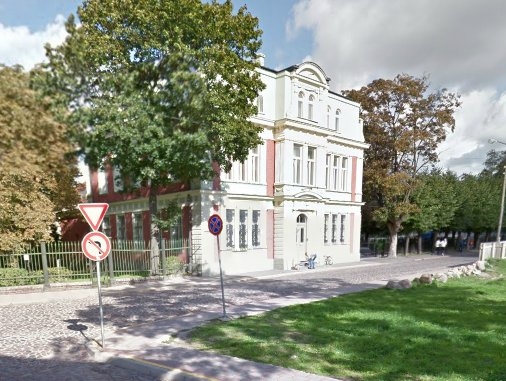 Pārdod Zaharjinam piederošu īpašumu vēsturiskajā centrā