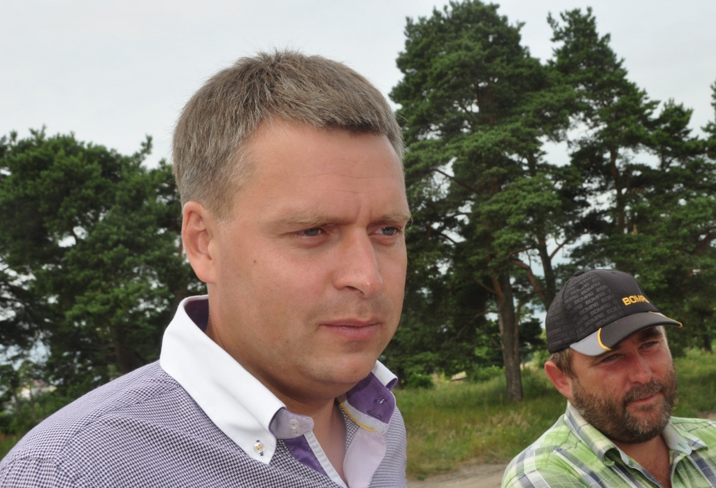 “Ceļu, tiltu būvnieka” strīds ar Saldu nebeidzas