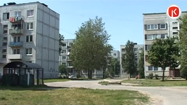 Firmas Remakss bijušās mājas – viena problēma, dažādi risinājumi