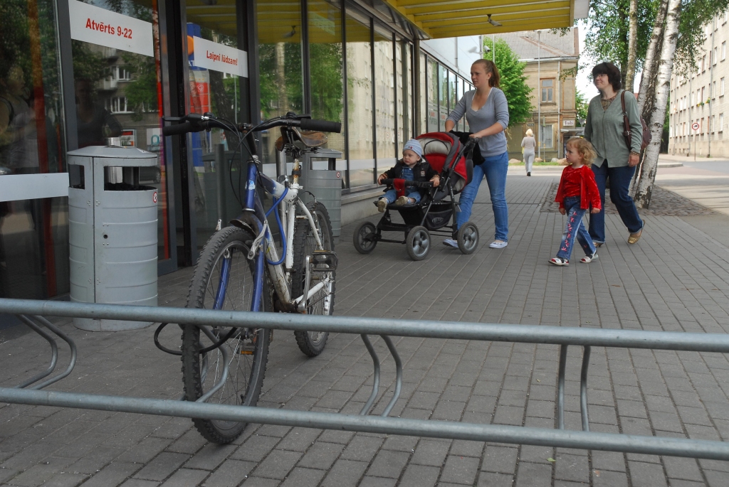 Konkursā par velostatīvu izgatavošanu un uzstādīšana uzvarējusi SIA ”MK Dizains”