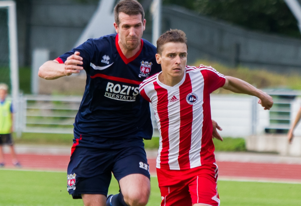 “Liepājas metalurga” futbolisti tiekas ar “Skonto” pārceltajā virslīgas čempionāta spēlē