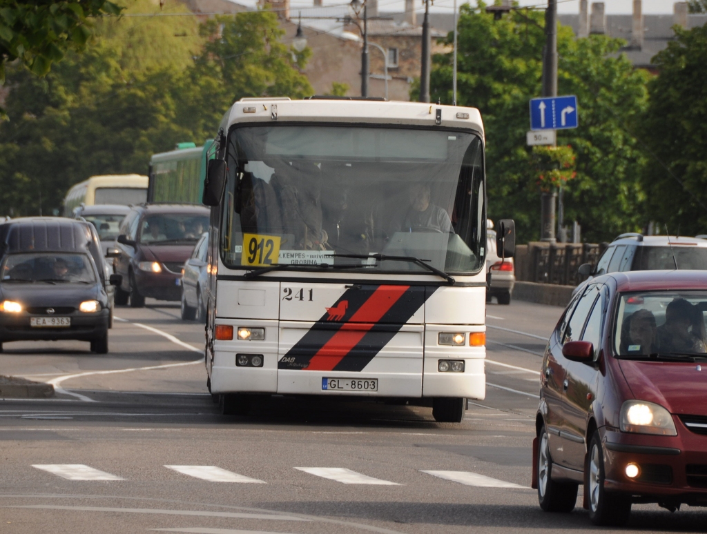 904. un 912. autobusa reisi kursēs līdz Siena tirgum; izmaiņas arī 25. maršrutā
