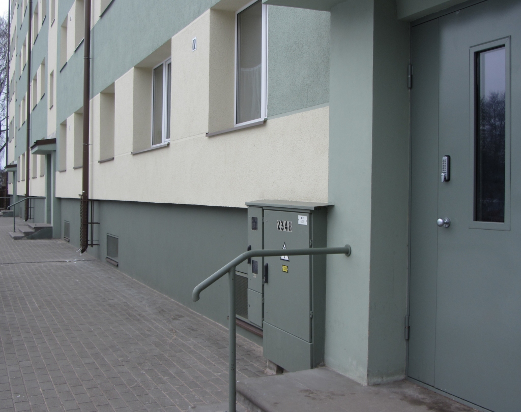 Atbalsts daudzdzīvokļu māju renovācijai varētu atsākties 2014.gada vidū