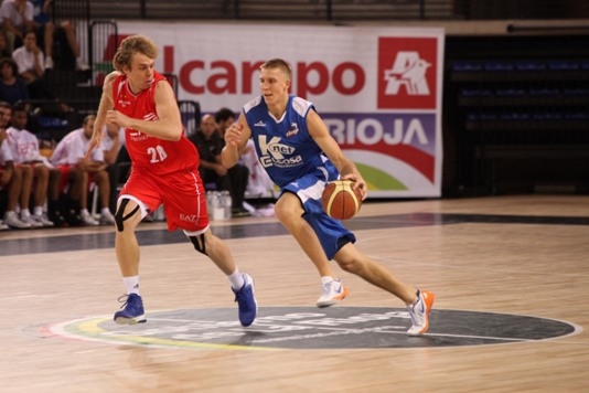 Mejerim produktīva debija ACB līgā