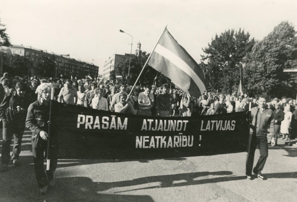 Notiks tikšanās ar pirmo LTF priekšsēdētāju Daini Īvānu