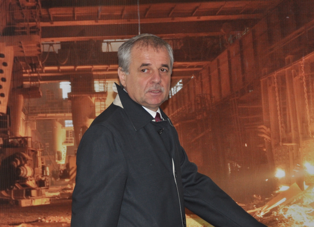 Rokas nav nolaidis