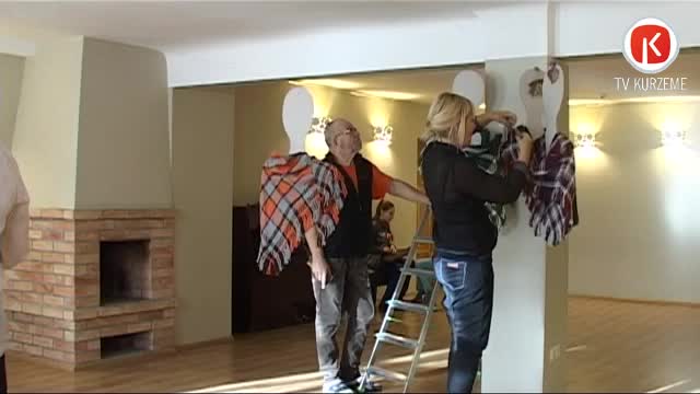 Aicina uz izstādi “Tādi raksti pūriņā”