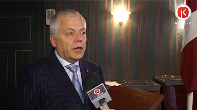 Sesks par Dombrovska demisijas sekām