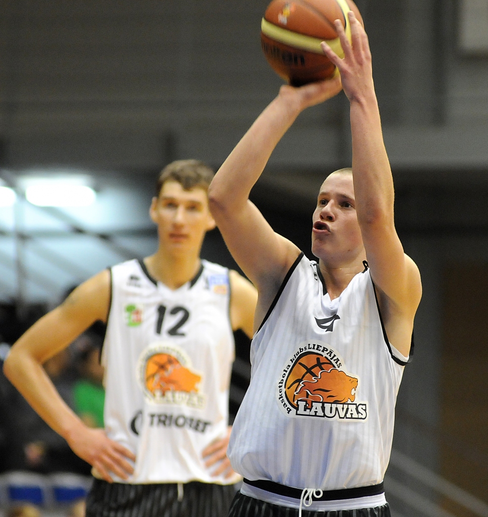 “Liepājas Lauvas 2” uzņems “Jugla/Sport 2000” basketbolistus