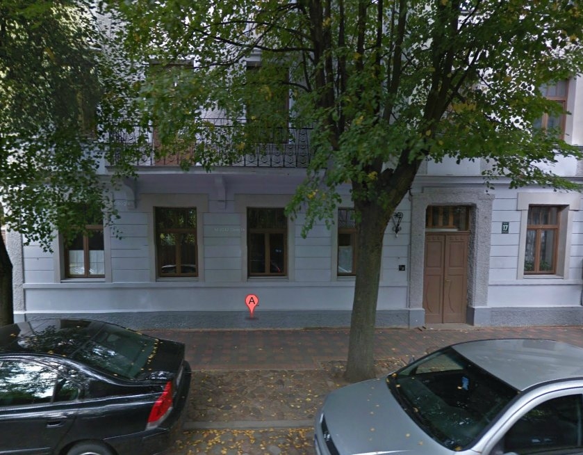 Izsolīs rekonstruētu dzīvokļu ēku