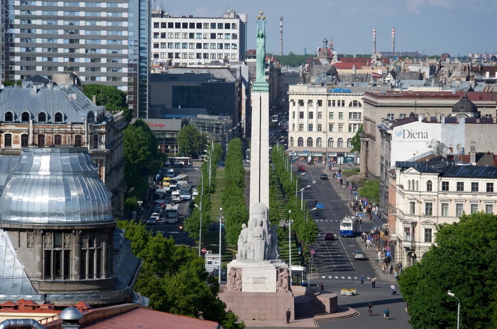 Vērsies Latvijas vārti