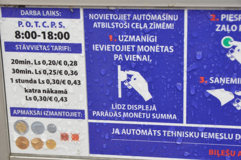 Trīs dienas autostāvvietas bez maksas