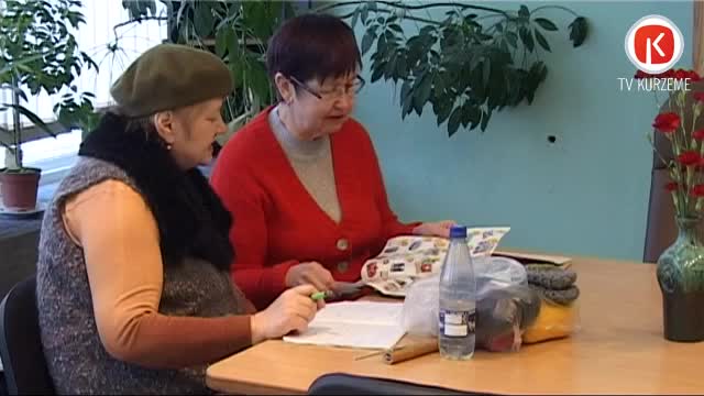 Rokdarbnieces palīdz bērniem ar īpašām vajadzībām