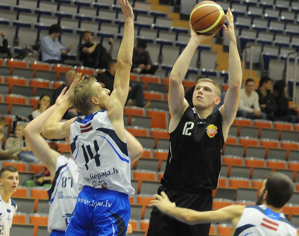 Turpināsies kaujas pilsētas basketbola čempionātā