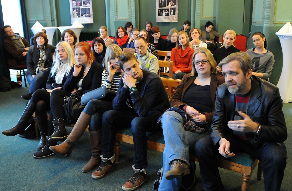 Noticis dramaturgu lasījumu Kurzemes posms