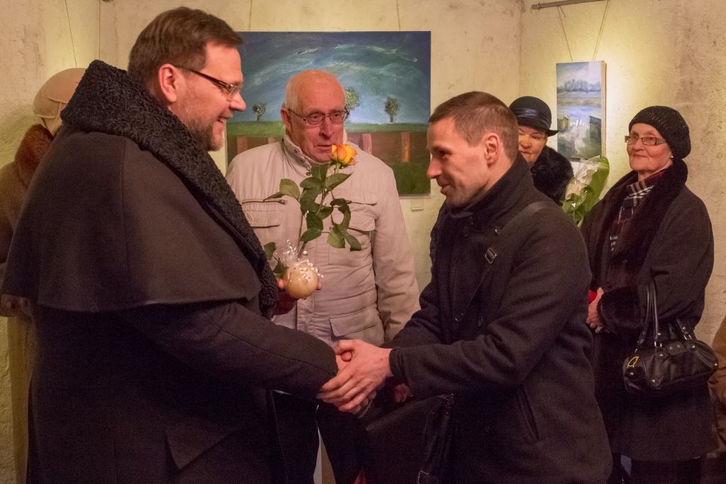 Katedrāles izstāžu zāle tagad apgaismota