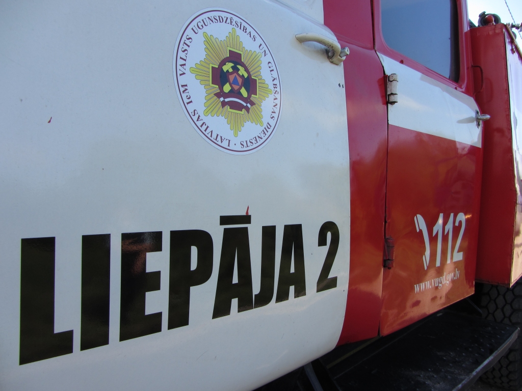 Ugunsnelaimēs cilvēki gadu mijā nav cietuši