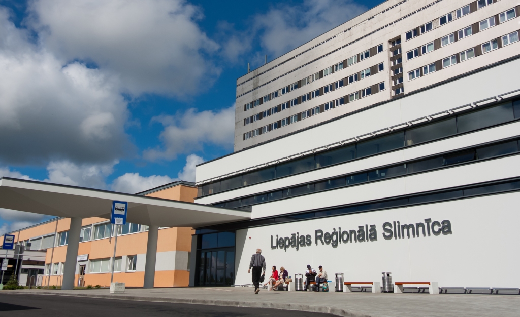 Slimnīcā sniedz palīdzību vīrietim, kurš guvis apsaldējumus