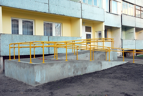 Satraucas, ka kaimiņš palicis bez iztikas