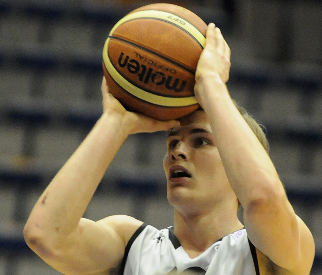 “Liepājas Lauvas 2” uzņems “VEF Skola” basketbolistus