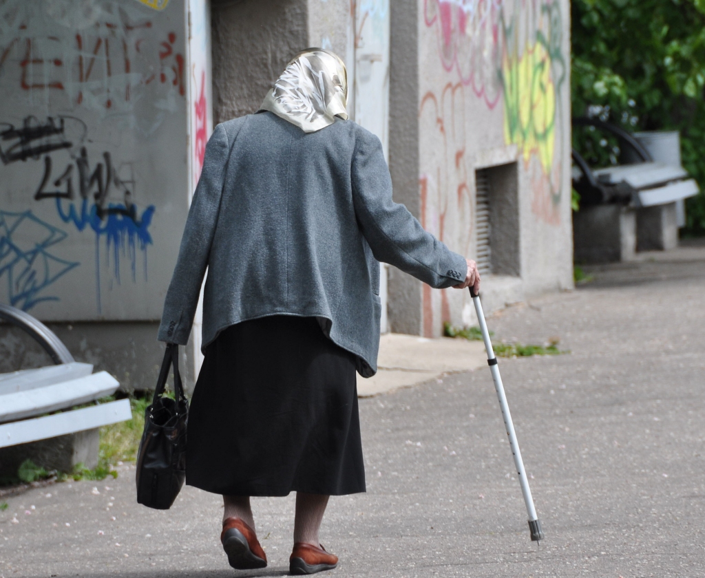 Dāvanas vientuļajiem sirmgalvjiem