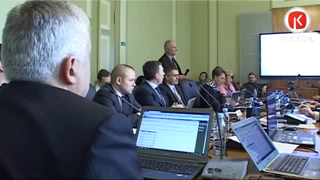 Nobalso par tirdzniecības centru Rožu laukumā