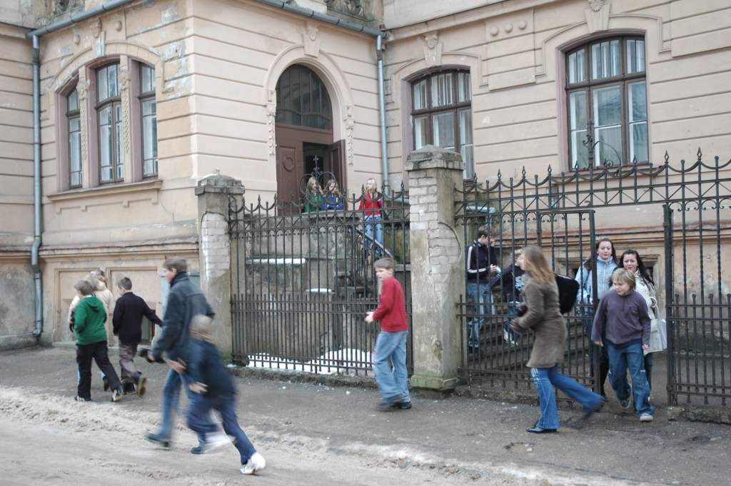 Liepājas Valsts 1.ģimnāzijas komanda piedalīsies konkursa “Jaunais kultūras kanons” finālā