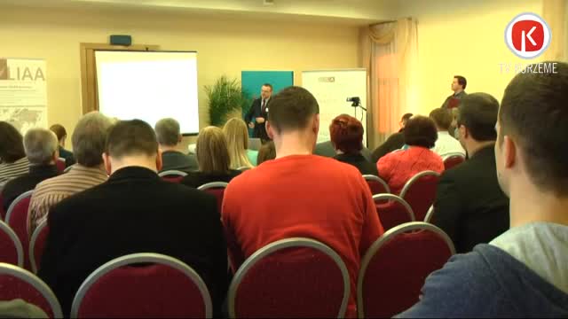 Informē uzņēmējus par pieejamo un plānoto atbalstu