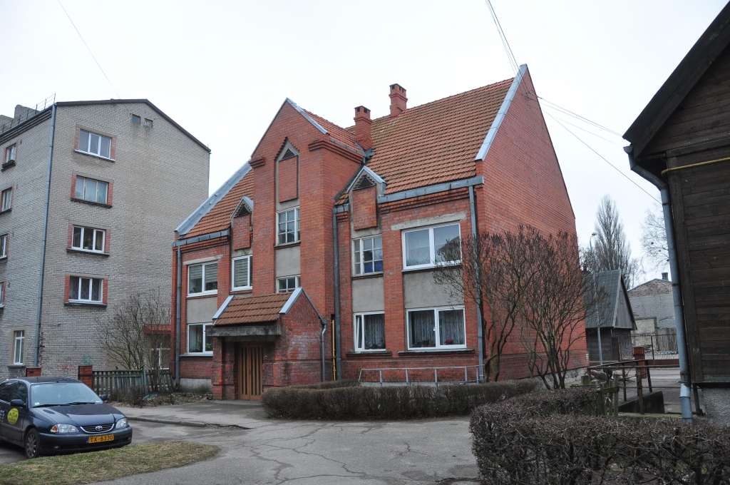 Mazās pils lielās problēmas