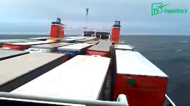 Papildināts (12:17) – Pasažiere: Ceļā no Liepājas uz Travemindi bīstami sasveras “Stena Line” prāmis