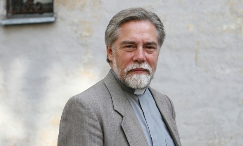 Pāvils Brūvers: No olas izšķiļas dzīvība – kā Kristus iznācis no akmens kapa