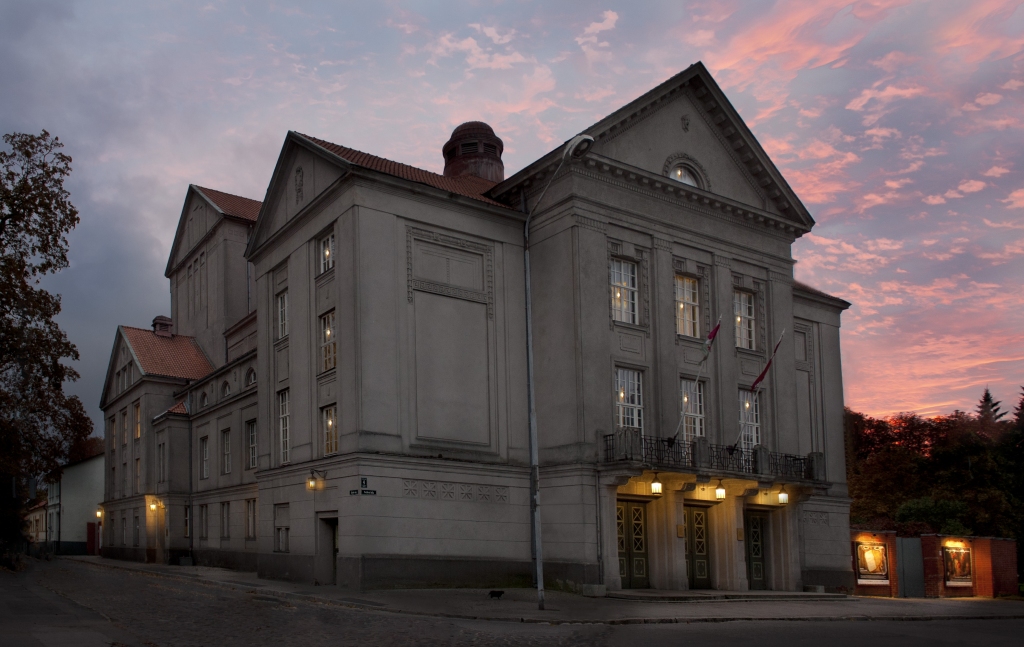 Liepājas teātris uzsāk abonementu tirdzniecību 108. sezonai