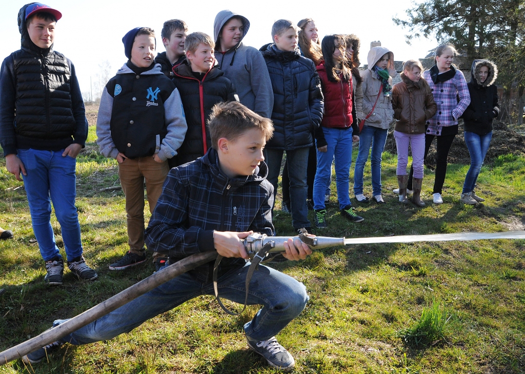 Sestās klases specvienība kūlas jautājumos