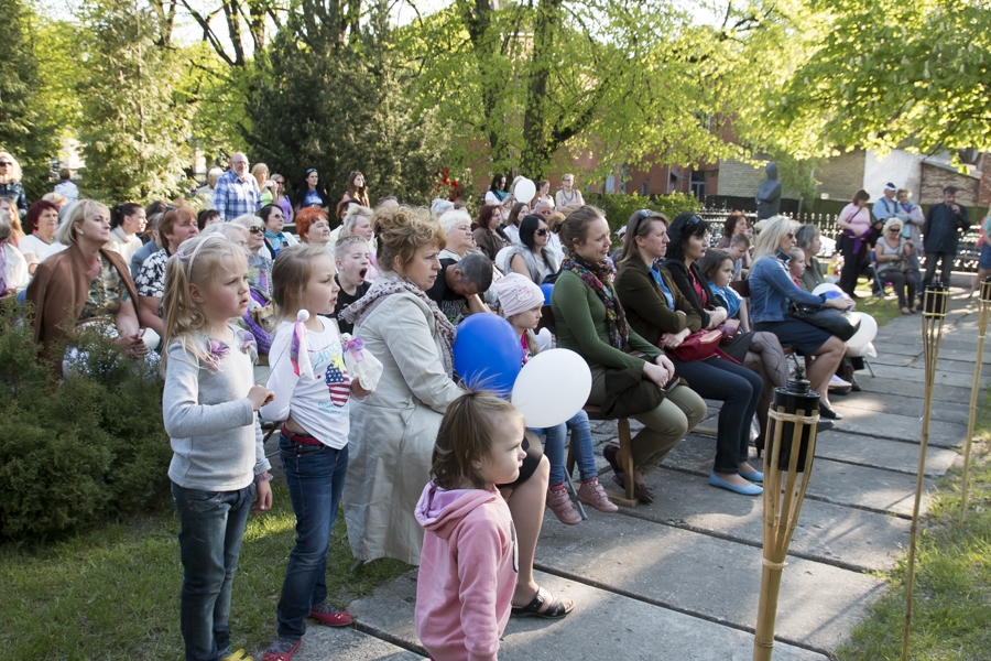 Pilsēta nomodā ar muzeju un laikmetīgās mākslas nakti