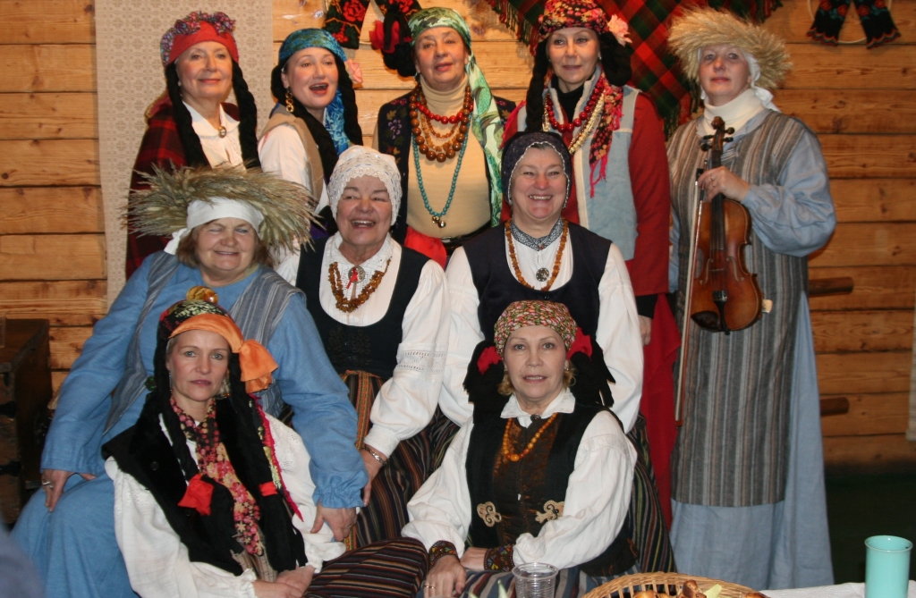 Māmiņdienu svinēs arī  “Namīna” pagalmā